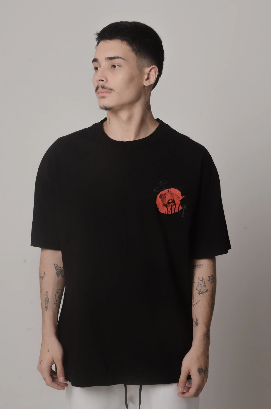 Guia de medidas — Coquelicot Oversized Tee Black